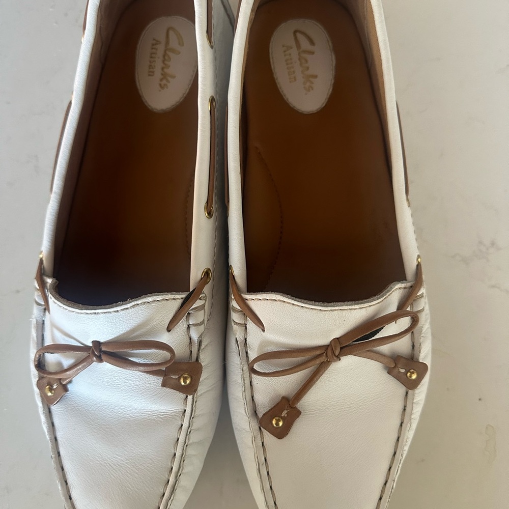 Clarks Women's Dunbar White Driving Loafers